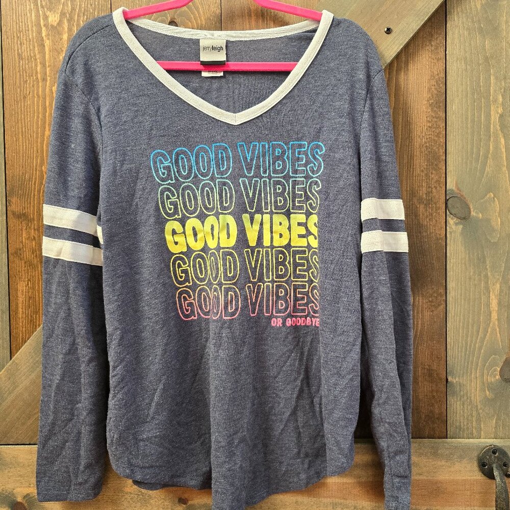 Size XL Good Vibes Tunic